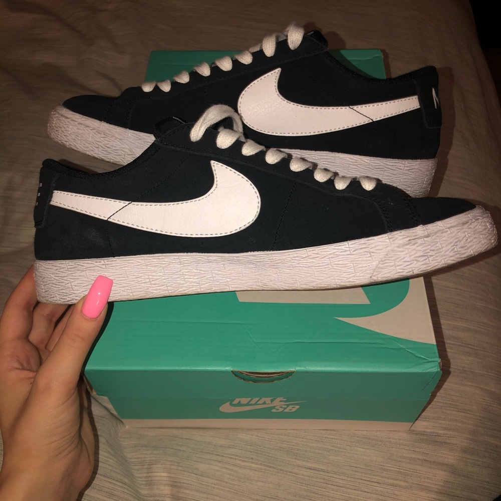 Nike SB black suede men’s size 9